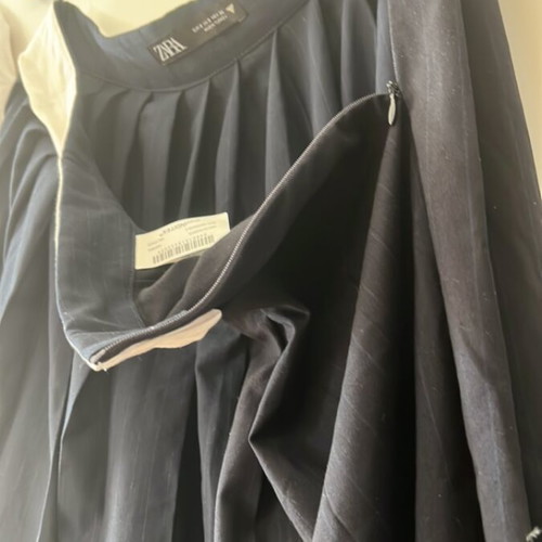 Zara skirt no S with blue and black colors, new, blouse included