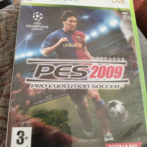 PES 2009 Xbox 360 Pro Evolution Soccer game