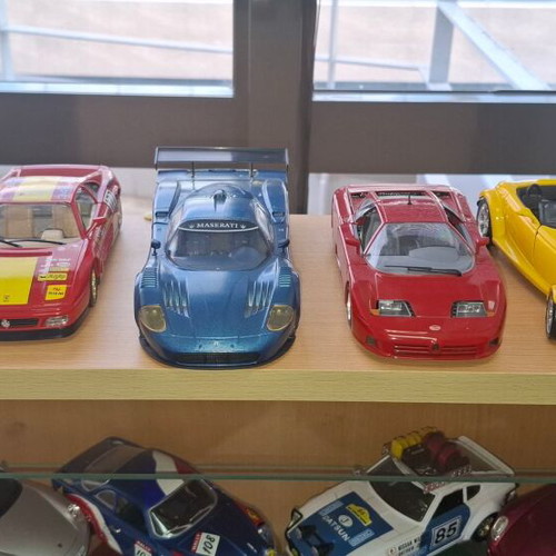 Car model collection 1:24 scale, 54 pieces, metal