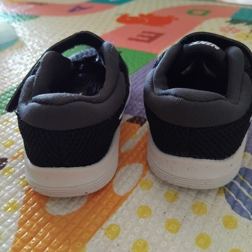 Nike Revolution 4 Toddler Shoes New Size 22