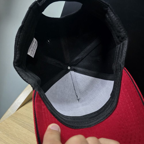 Unisex Jockey Hat Norway new, black and red