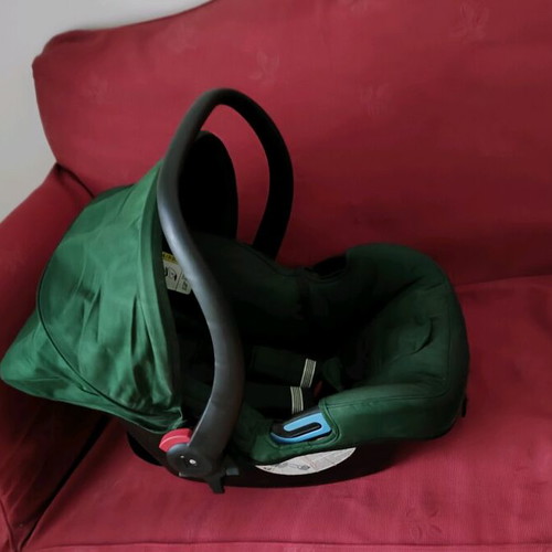 Foppa Pedretti baby car seat used, unisex cypress color