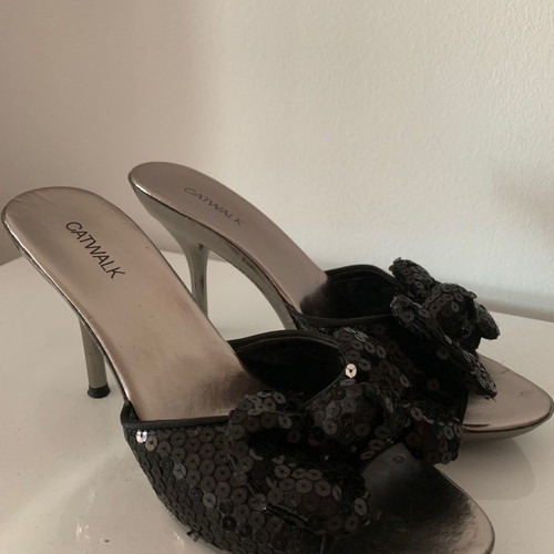 Sandal used size 38, black, German brand