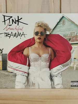 P!nk Beautiful Trauma CD, pop