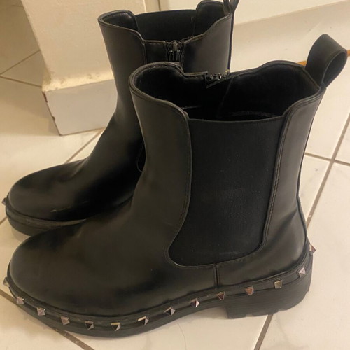 Rock ankle boots used, size 39, black with studs
