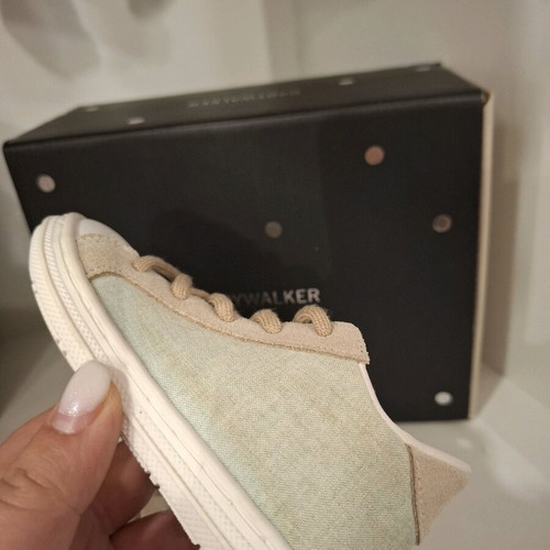 Babywalker sneakers shoes size 22 used