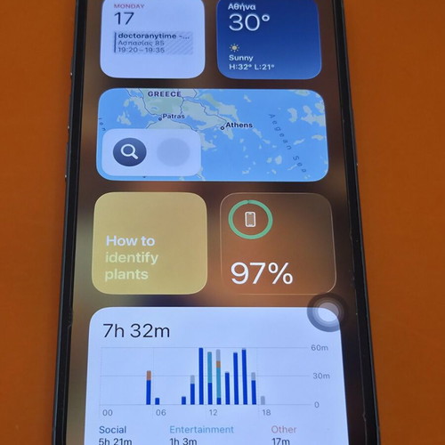 iPhone 16 128GB teal smartphone