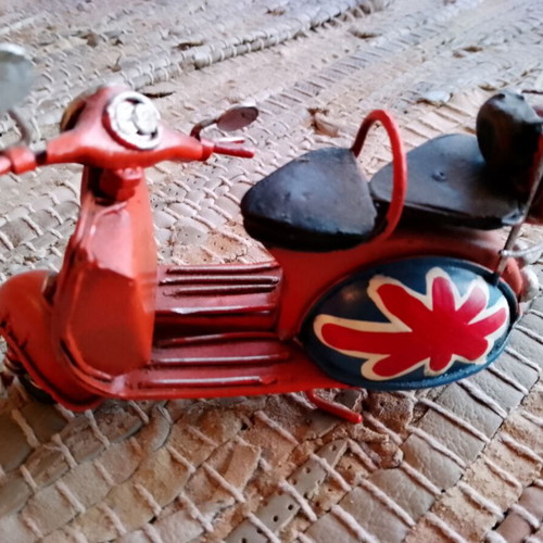 Decorative metal Vespa used