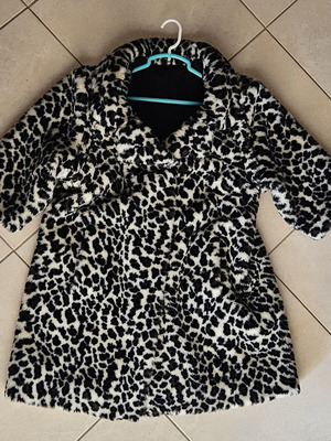 Faux Fur Coat 3/4 sleeve M/L