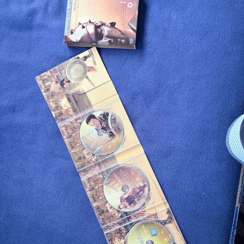Gladiator collector's edition DVD used with subtitles