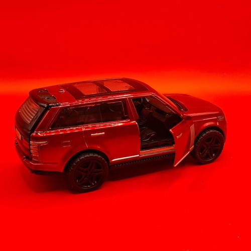 Range Rover Type Toy Car 1:36 New with Pull Back Mechanism