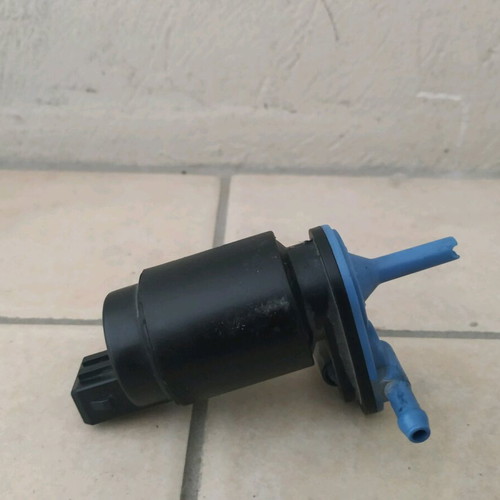 Fiat Bravo II motor for windshield washers used, double outlet
