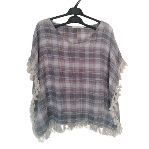 Cherry Paris poncho with checkered pattern and white tassels like new
