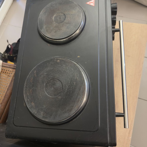 United Oven in Very Good Condition