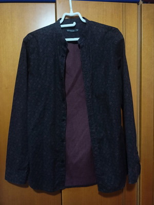 Men's shirt size S like new