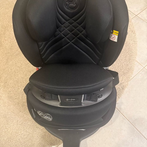 Cybex Anoris T I-Size car seat new -  500,00 - Vendora.cy
