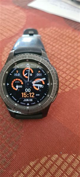  Samsung Gear S3 Frontier watch
