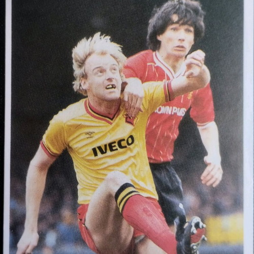 English football cards like new, collectible set of 5
