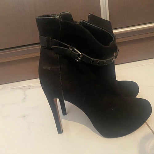 Boots used black size 38