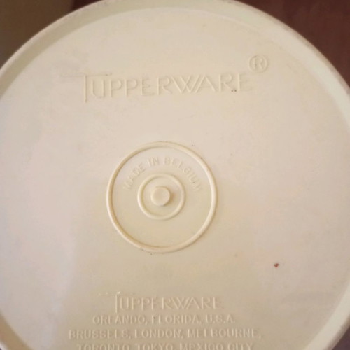Vintage Tupperware containers with lids used