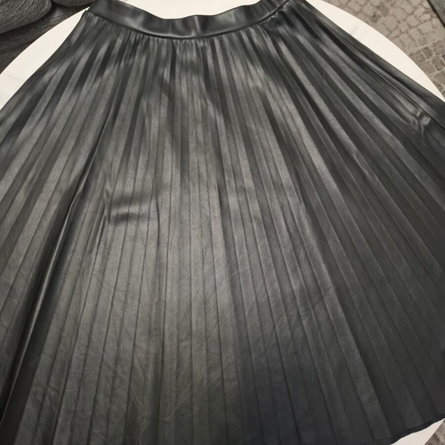 Orsay Midi Pleated Skirt leather look black like new