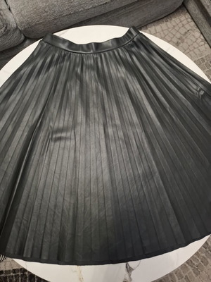 Orsay Midi Pleated Skirt leather look black like new
