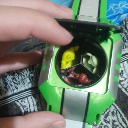 Ben 10 used with 3 figures