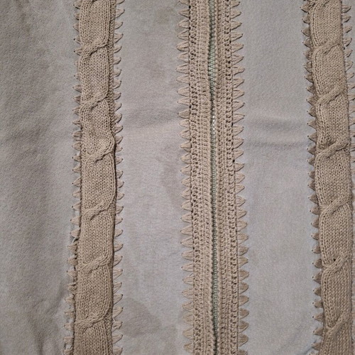Beige suede-knit vest like new, size S/M