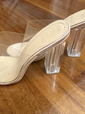 Transparent sandals like new, size 38, white beige