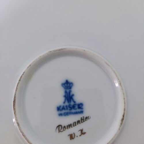 Kaiser round porcelain platters like new, set of 2 with Romantica design