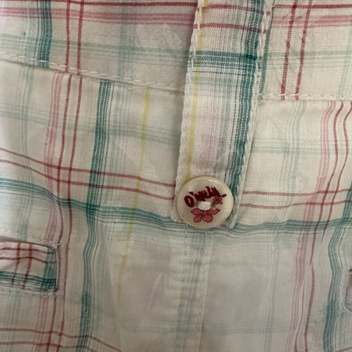 O'Neill skirt like new with pastel check pattern and embroidered logo