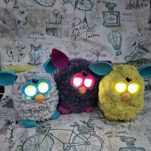 Furby set like new