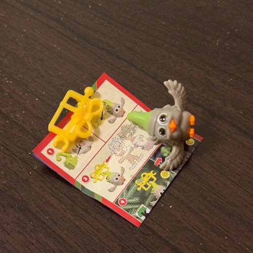 Kinder Surprise Christmas figure like new