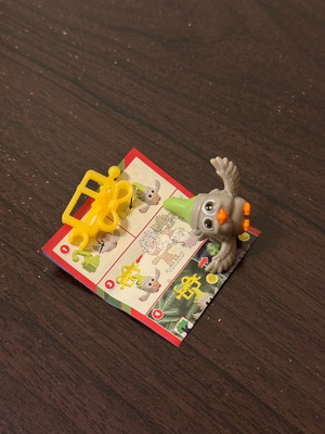 Kinder Surprise Christmas figure like new