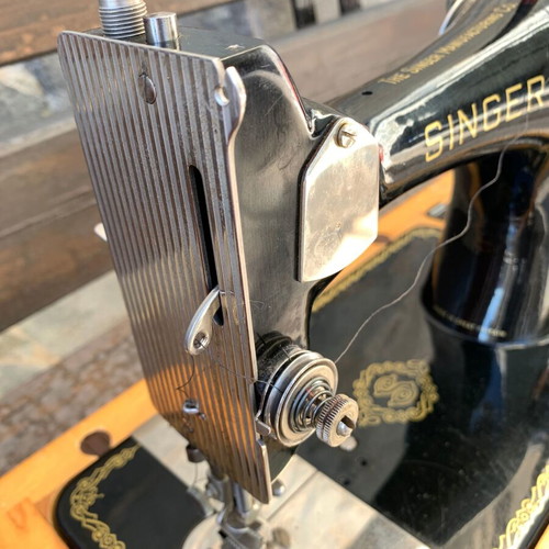 Singer 128K sewing machine manual, like new condition
