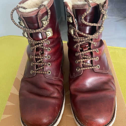 UGG Hannen boots used size 42 brown