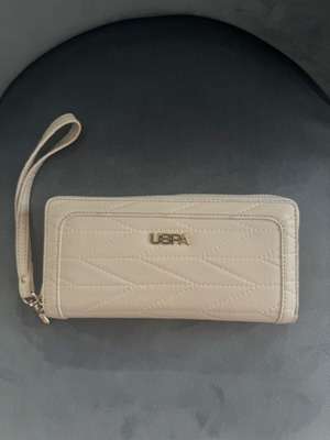 U.S. Polo Assn Cream Wallet like new