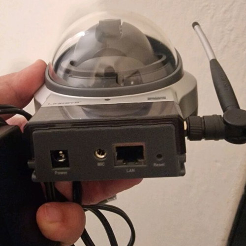 IP Camera PTZ Linksys WVC200 like new