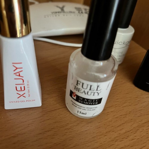 Uv lamp and semi-permanent nail polishes new