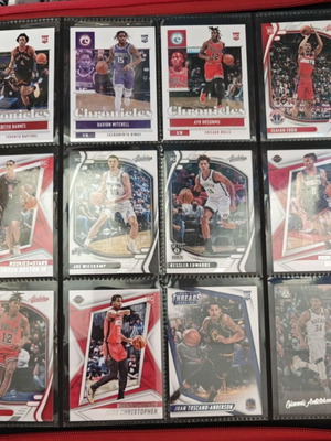 Panini 2021-22 Chronicles NBA Trading Cards like new, authentic