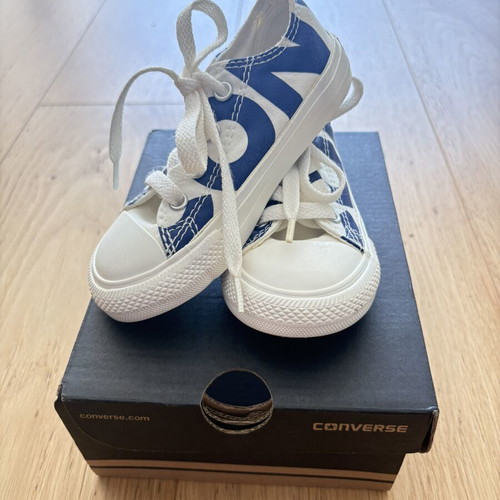 Converse sneakers new, size 23, white and blue