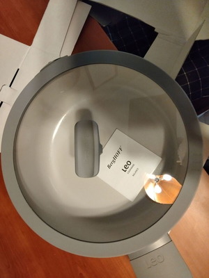 BergHOFF Leo Balance 28cm pot with defect, like new
