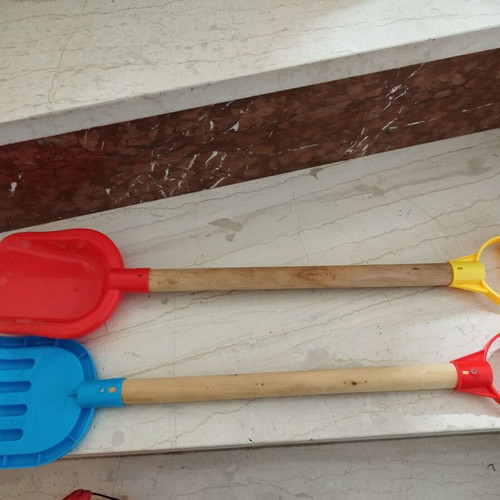 Children's toys rake and shovel large size like new