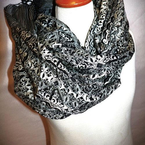 Siam Silk Black Batik Scarf 1.5x0.45m New