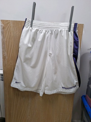 Nike Washington University shorts as new