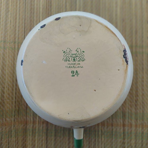 Vintage enamel night container made in Yugoslavia, like new