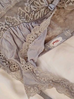 Triumph nightdress M gray blue like new with lace short