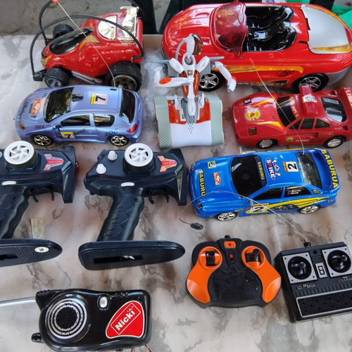 Remote Control Cars from 2000s, used, with some broken parts