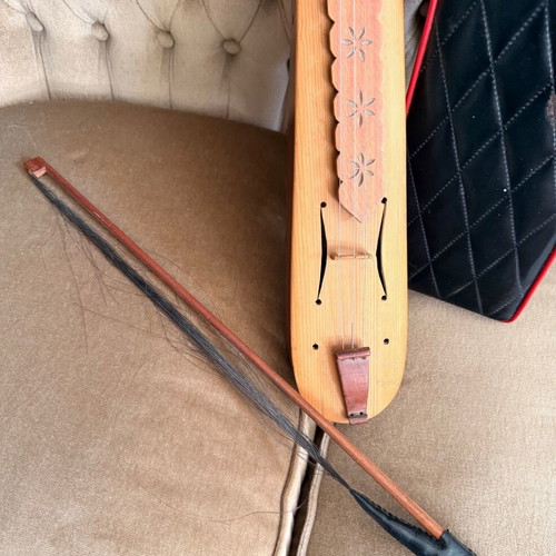 Pontian Lyra handmade used, vintage piece with case