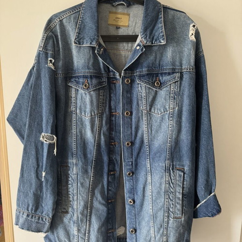 Denim jacket Only size 40 oversized blue wash with distressed details like new